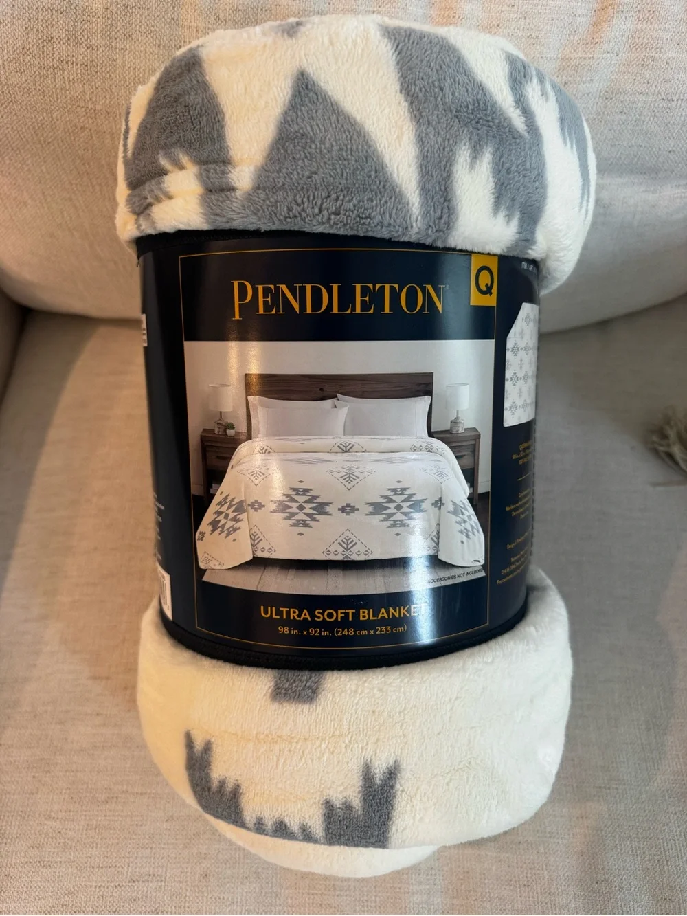 Pendleton Cream & Gray Geometric Ultra Soft Blanket
